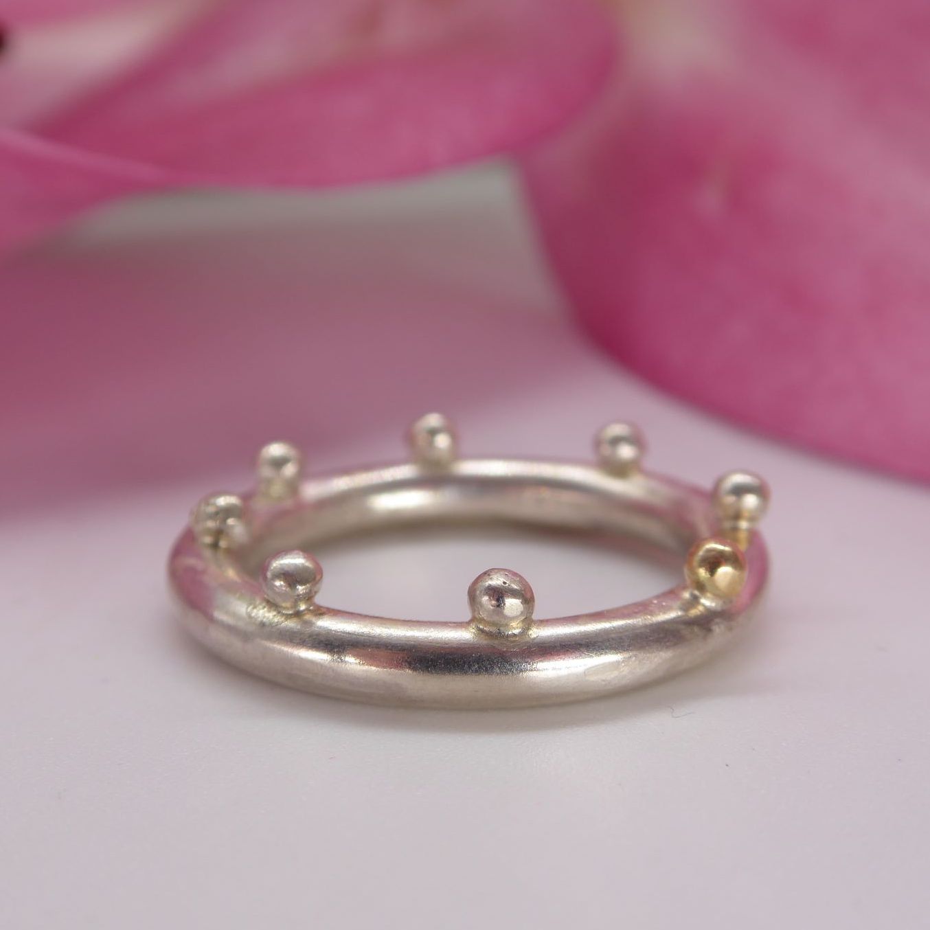 Misu - Silver And Gold Beaded Ring (single gold bead)