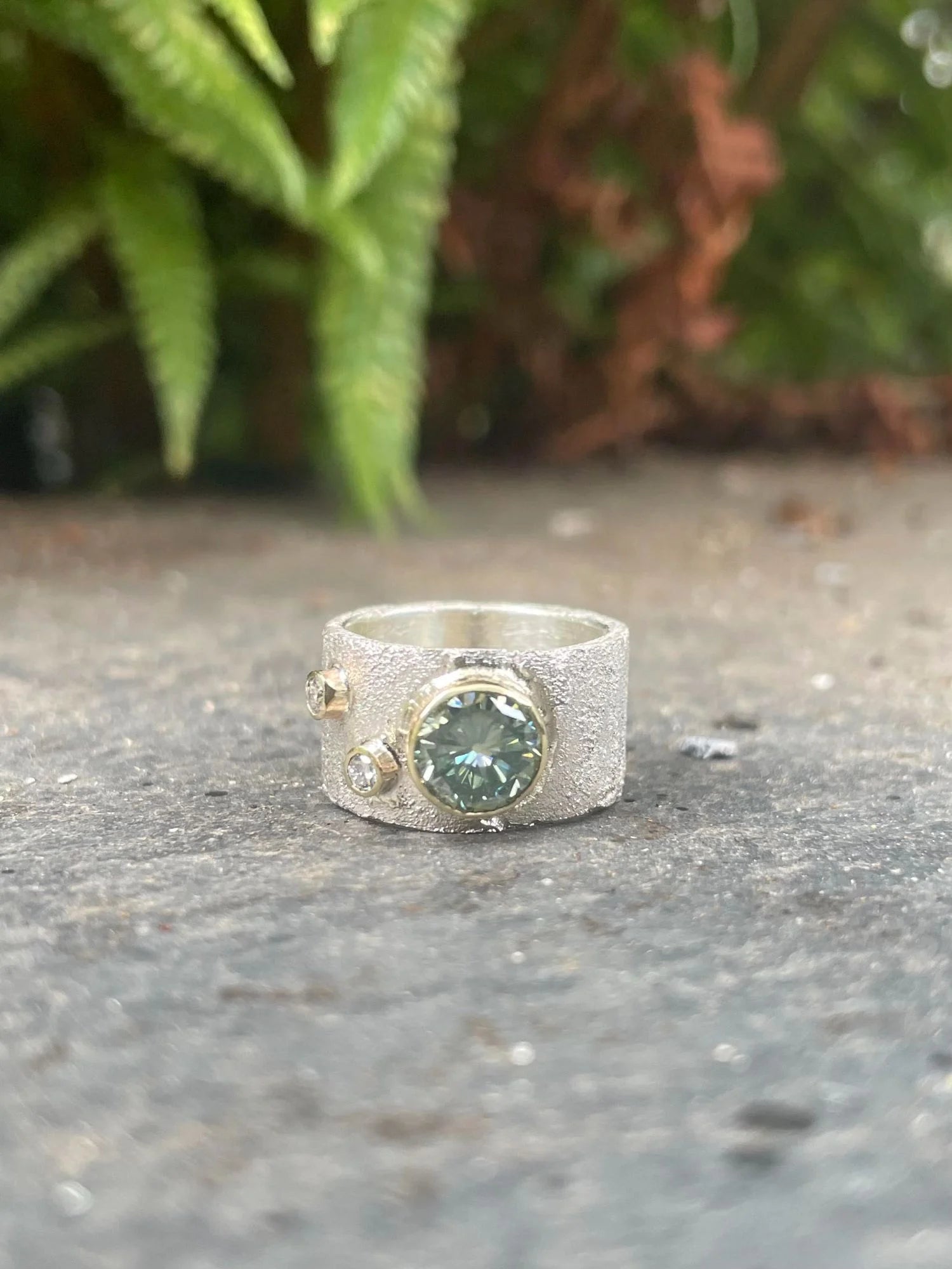Rivda: Moissanite & Diamond Textured Ring | Silver & 9ct Gold
