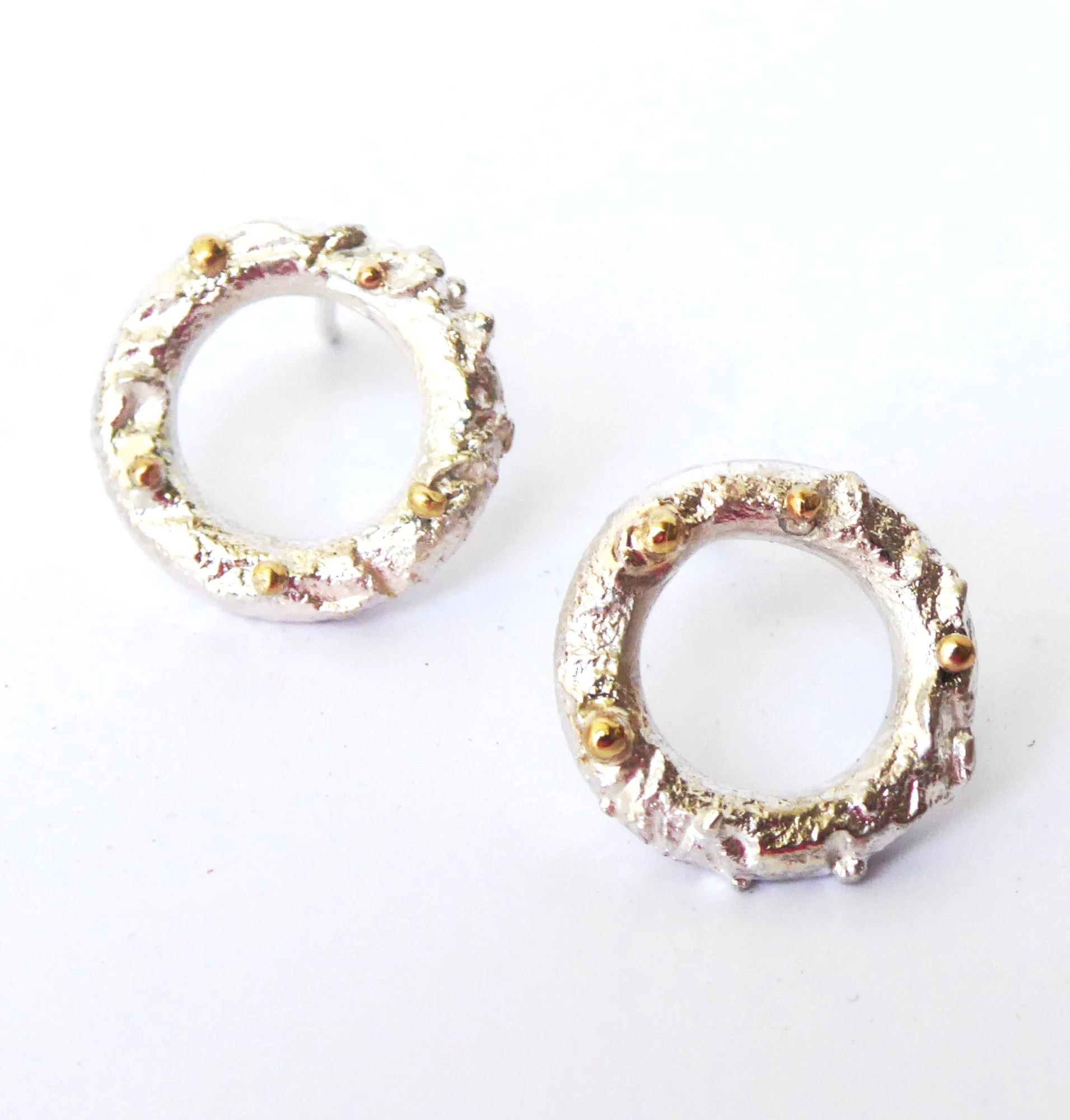 Rivda: Organic Loop Stud Earrings | Silver & 9ct Gold Detail