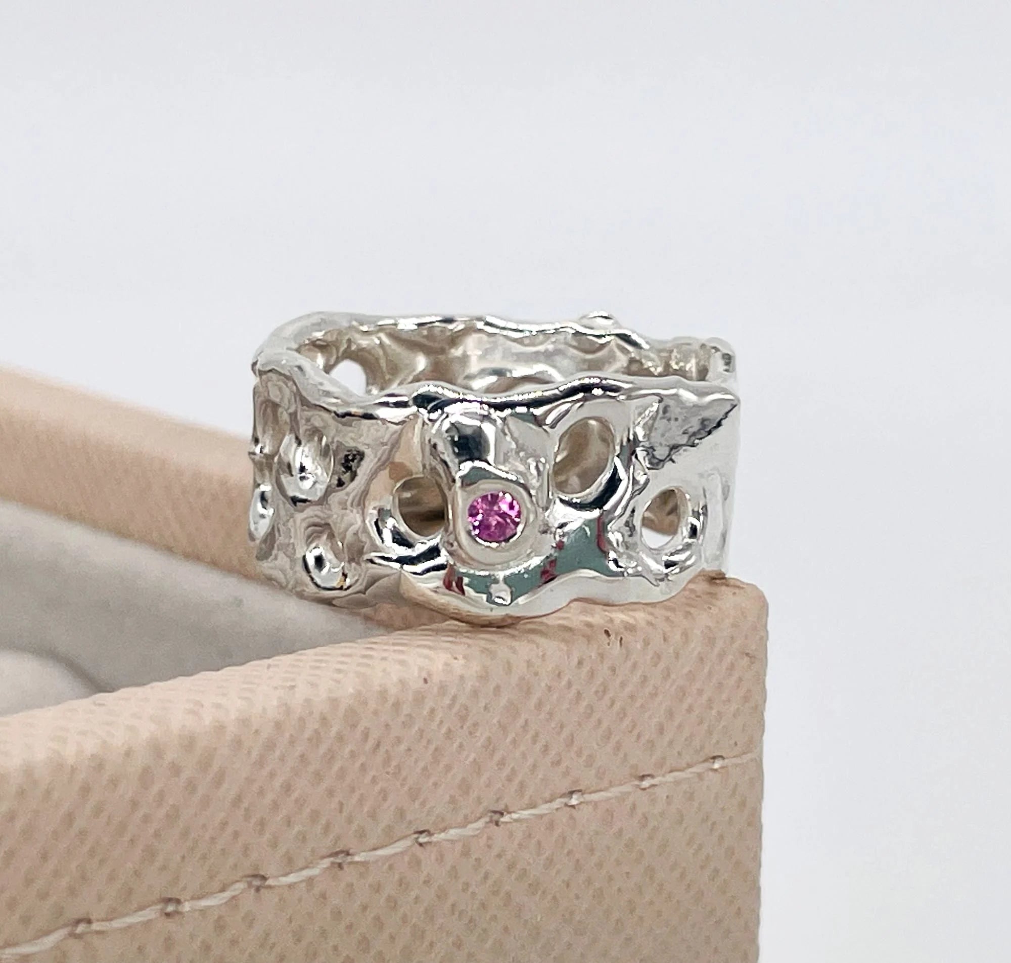 Pink Sapphire Set Silver Origin Honeycomb Ring