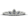 Front view of the Astraea Echo trilogy ring featuring a brilliant-cut diamond centre and marquise diamond shoulders in white gold or platinum.