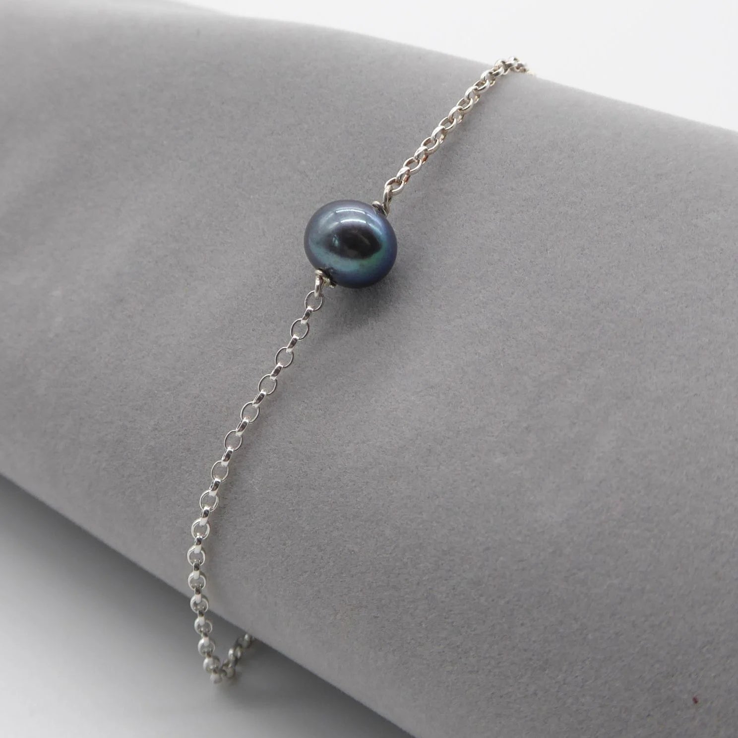 Floating Black Pearl & Silver Bracelet