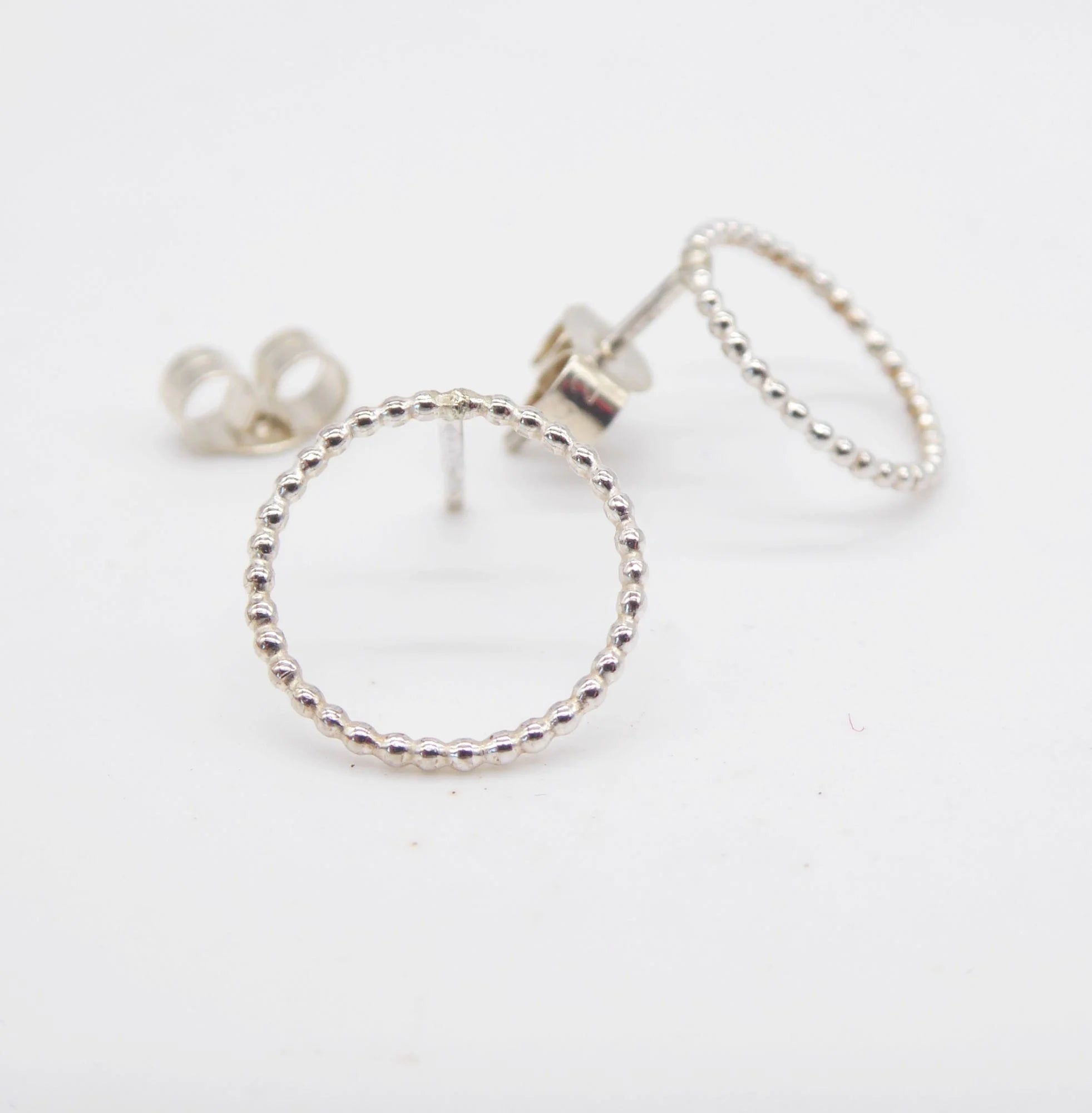 Medium Alto Micro Alternative Silver Hoops (12mm)
