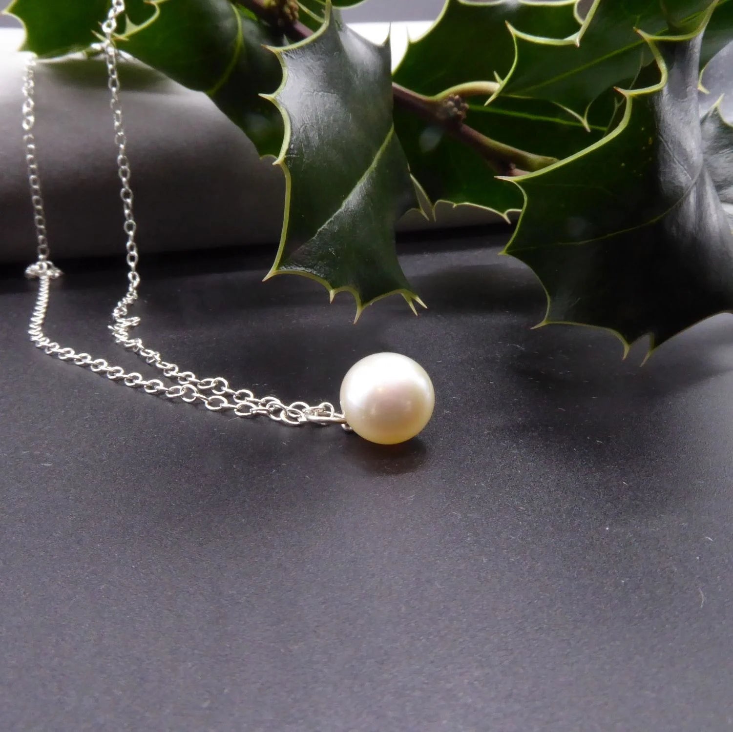 Single White Pearl Pendant On Silver Chain